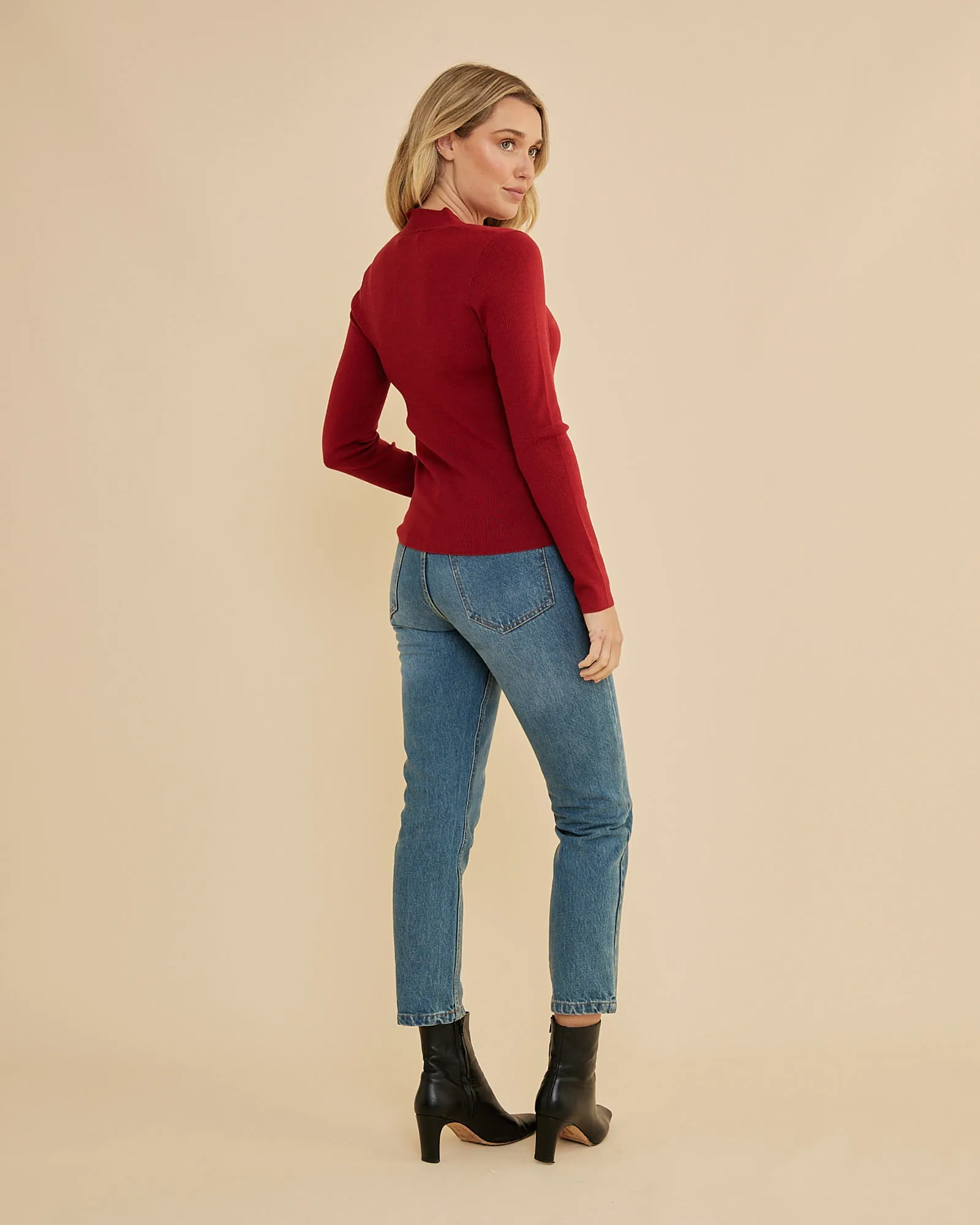 Aire Merino Knit V Neck Top - Red