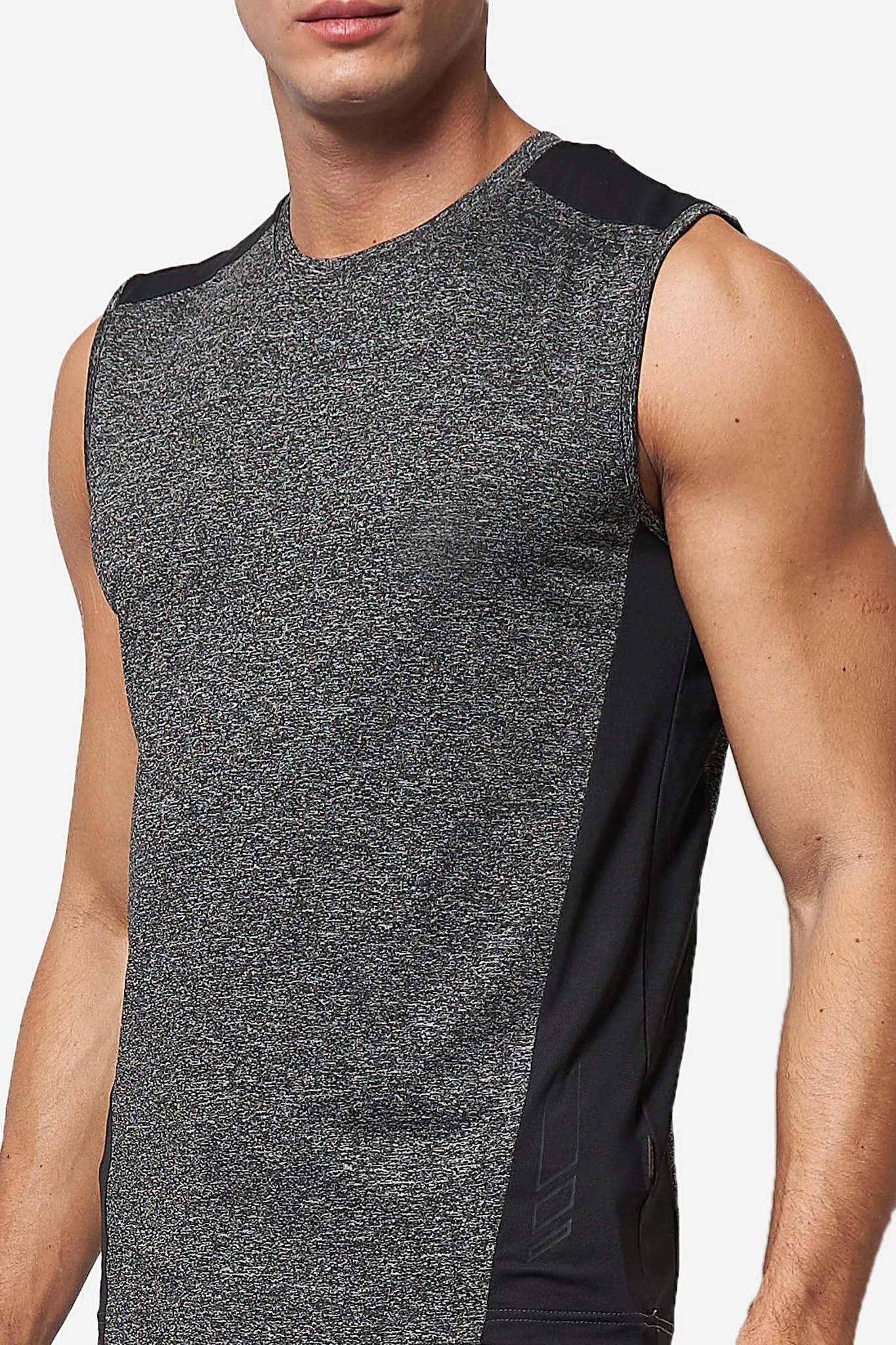 CORADO SPORT SLEEVELESS TRAINER (ACTIVEWEAR)