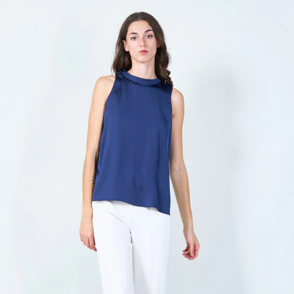 Minimalist sleeveless top wholesale