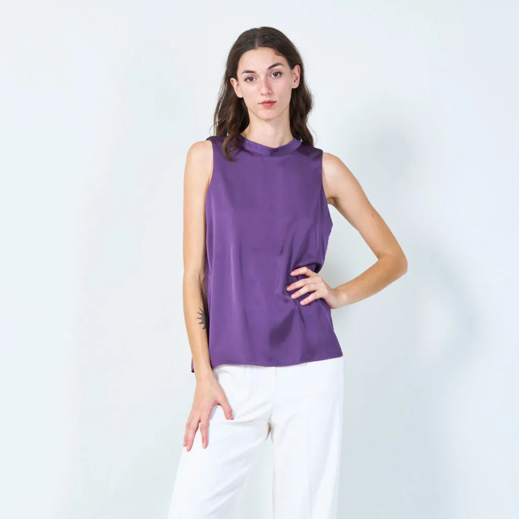 Minimalist sleeveless top wholesale