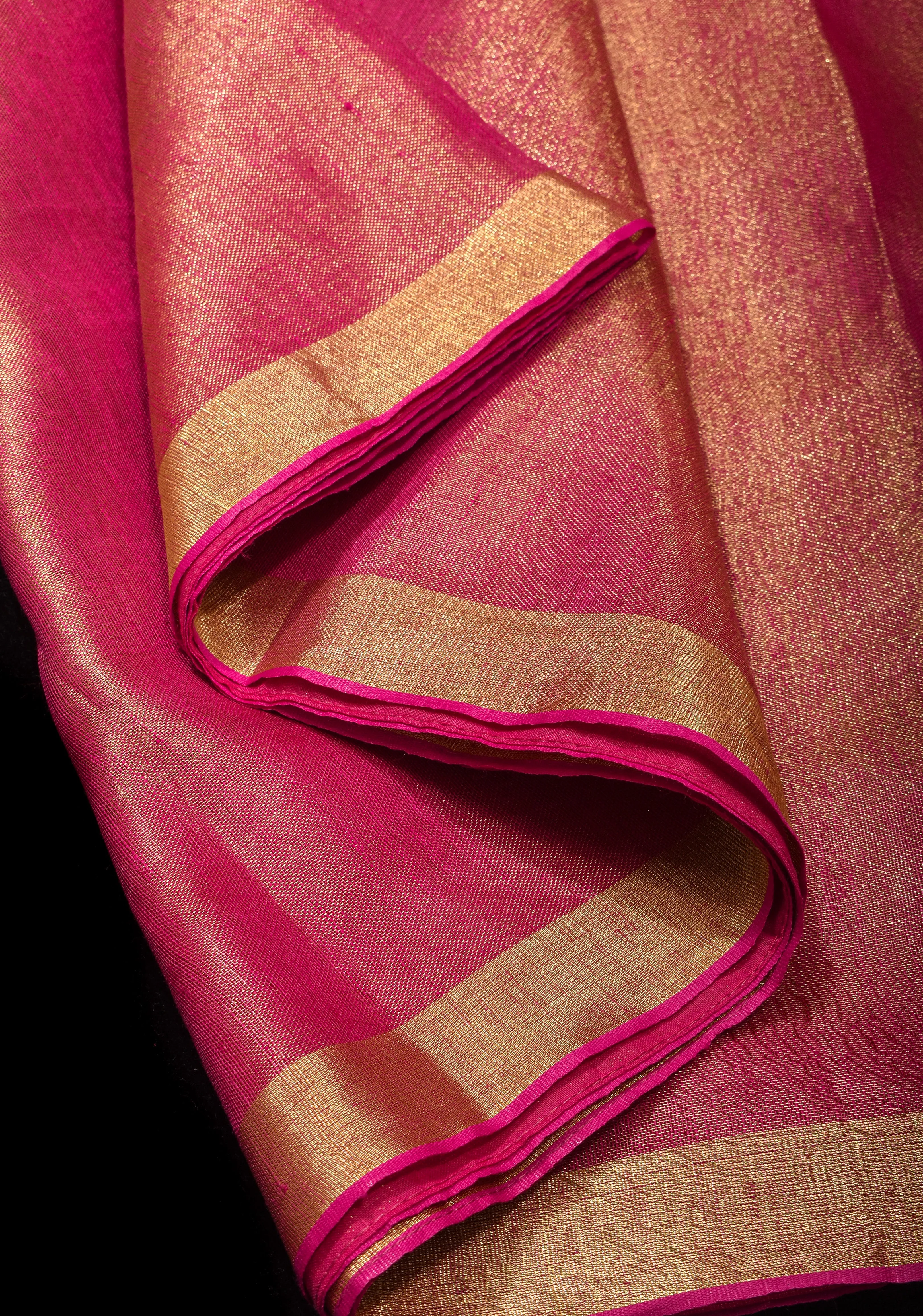 Tissue Linen Saree in Pink with  Minimal zari Border